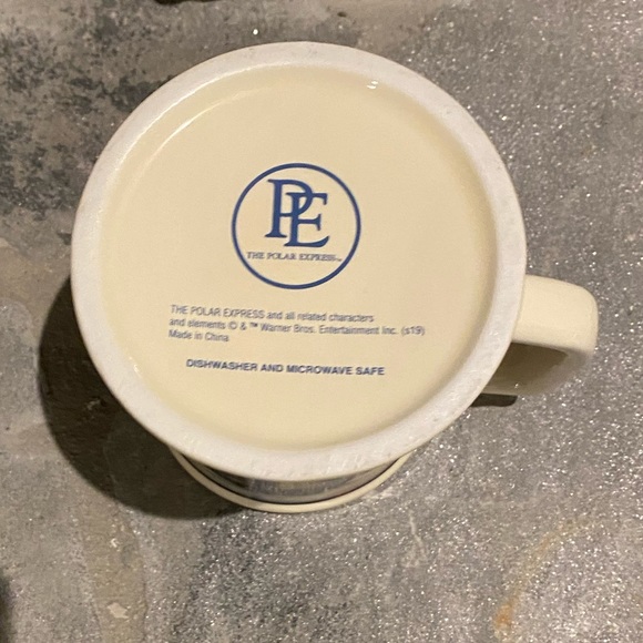 The Polar Express Believe Collector’s 3D Ceramic Hot Chocolate or Coffee Mug - Picture 6 of 7